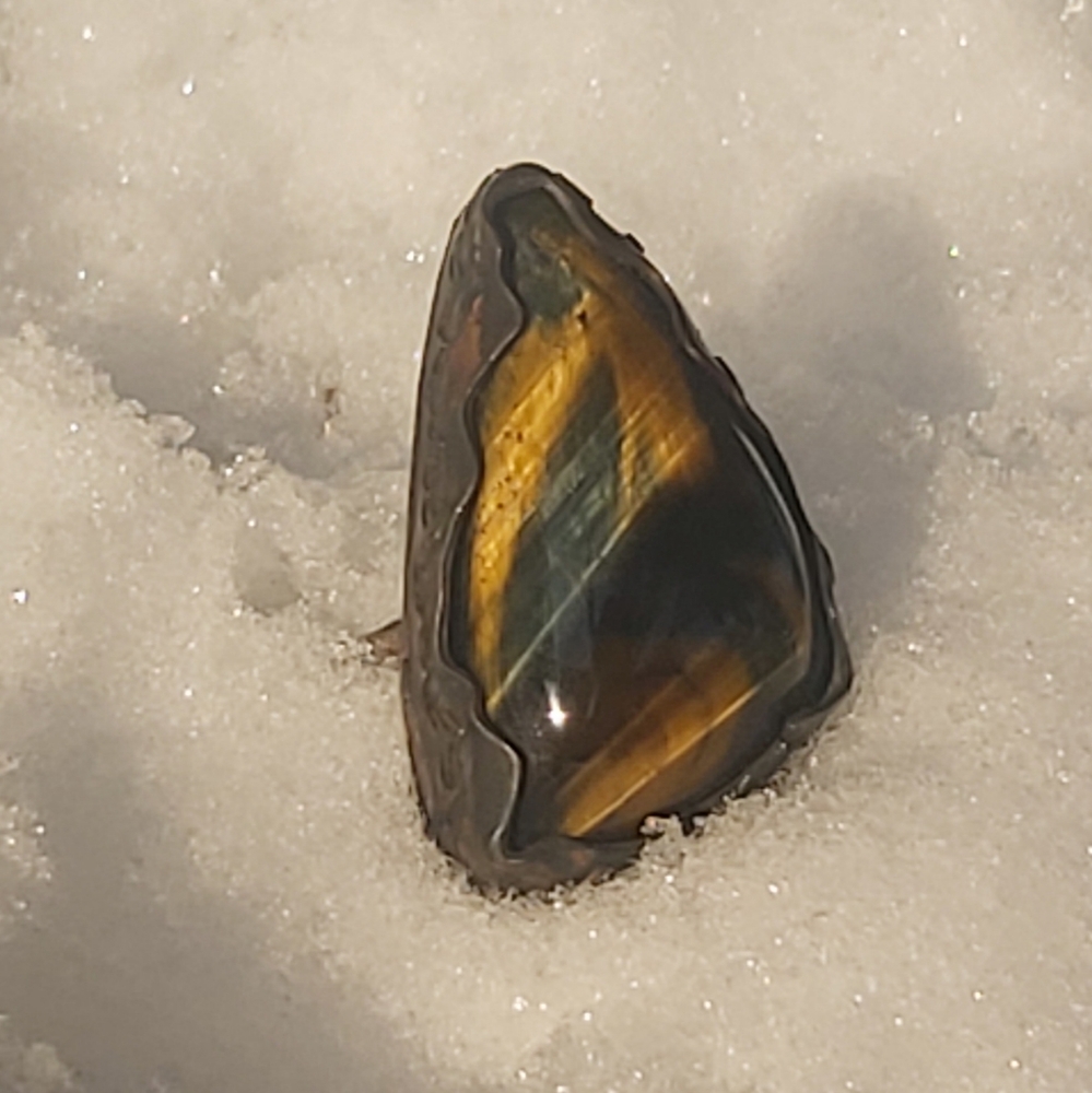 Large tiger eye ring